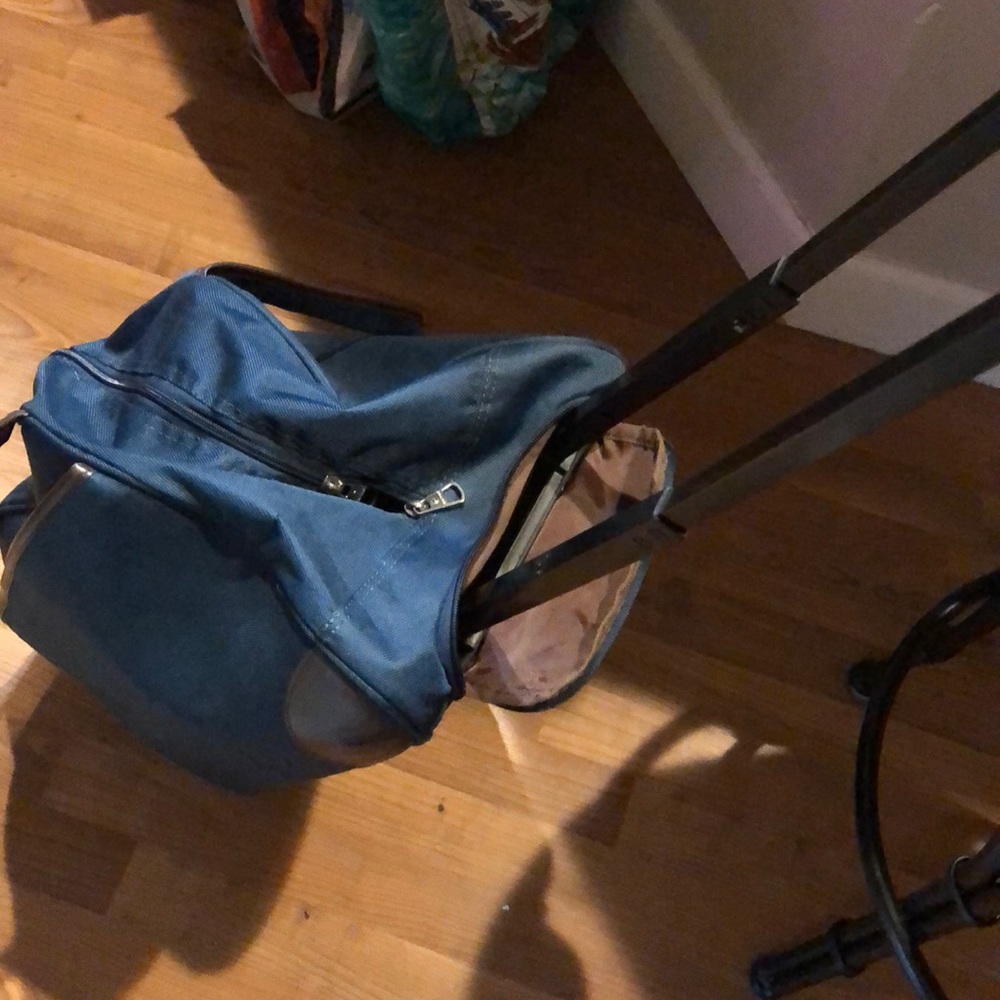 Nine West luggage bag - Picture 4 of 4